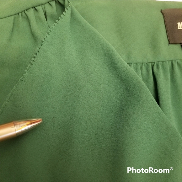 Maeve by Anthropologie Green Ruffle Blouse - Size 8 - Picture 8 of 16